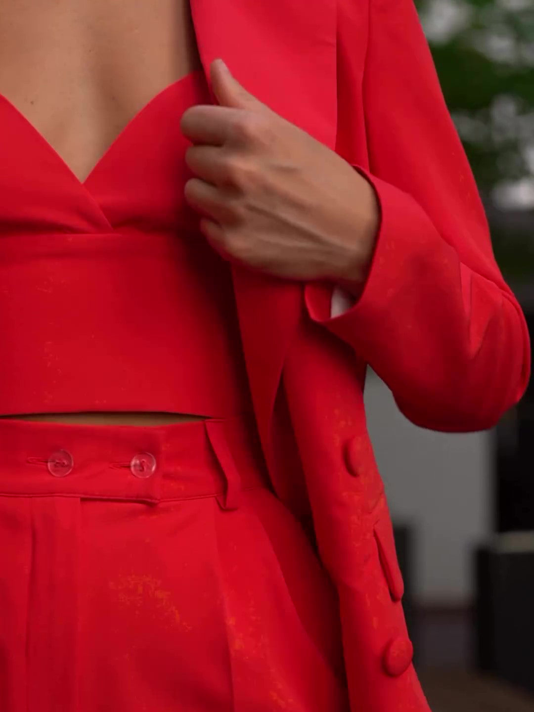 Classic Solid Color Suit & Camisole & High-waisted Pants Three-piece Suit